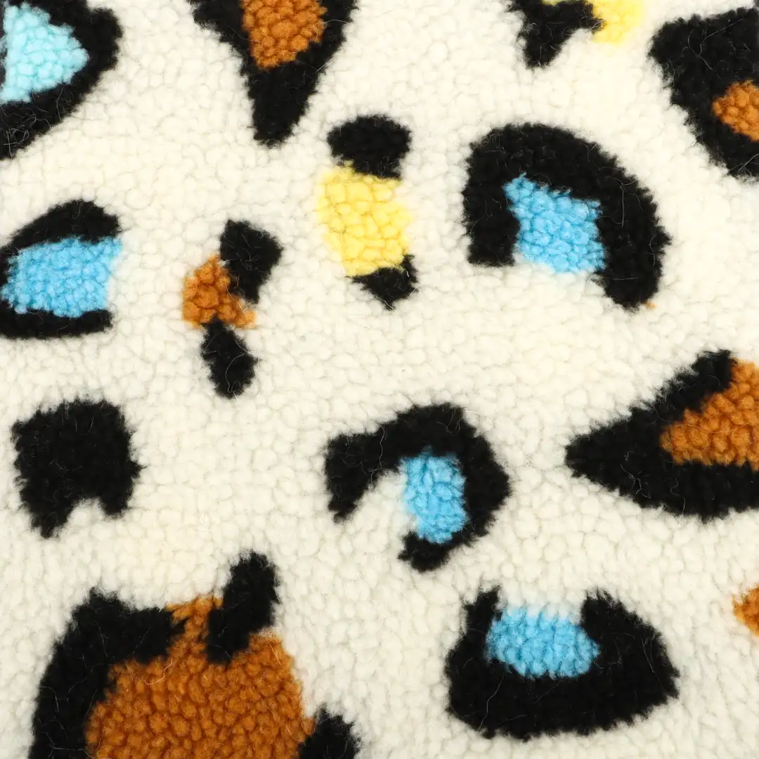 China Fabric for Hoodie,Overcoat,Skirt ,Loungewear,Waist coat Sherpa Knit Fabric Polyester Printing color buy from China wholesaler bulk order at wholesale price free worldwide shipping Alibaba