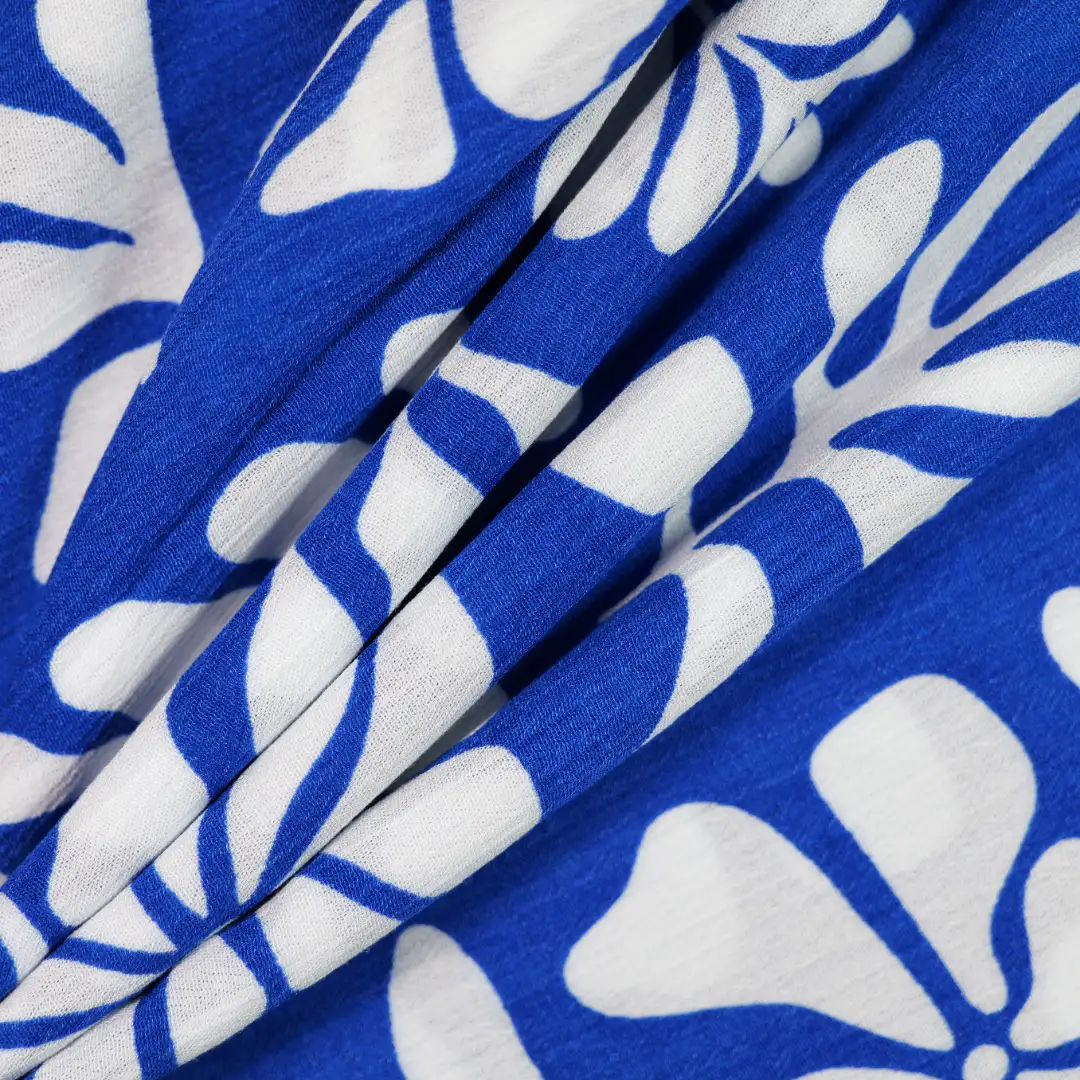 China Fabric for Shirt,Skirt,Backless Beach Dress Poplin Synthetic Woven Fabric Rayon BLUE WHITE color buy from China wholesaler bulk order at wholesale price free worldwide shipping Alibaba