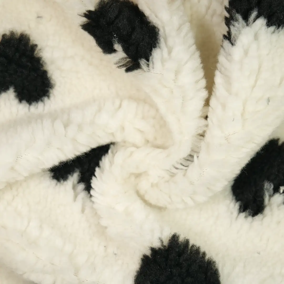 China Fabric for Jackets,Hoodie,Overcoat Polar Fleece Knit Fabric Polyester white black color buy from China wholesaler bulk order at wholesale price free worldwide shipping Alibaba