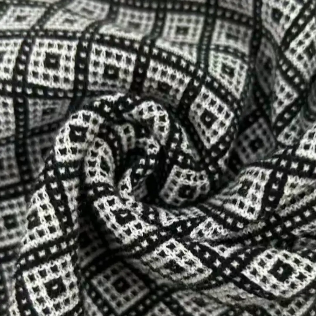 China Yarn for Ladies Vest (Sweater),Men’s Vest (Sweater),Back Button Pullover Vest (Sweater),Polo Cropped Vest (Sweater) POLO Ring Spun Regular Yarn Viscose Nylon Jia Pi Zi color buy from China wholesaler bulk order at wholesale price free worldwide shipping Alibaba