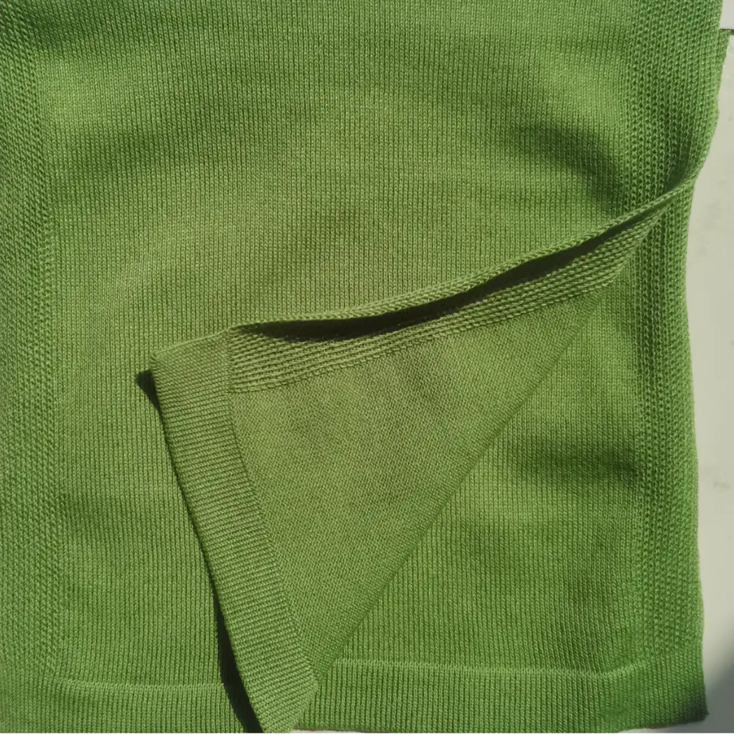 China Yarn for Open Cardigan (Sweater),Full-Zipper Cardigan (Sweater),Half-Zipper Cardigan (Sweater),Shirt Long Sleeve Button (Sweater),Shirt Long Sleeve Zipper (Sweater),Shirt Half Sleeve Button (Sweater) Functional Yarn Functional Yarn Lyocell Polyester Dark Green color buy from China wholesaler bulk order at wholesale price free worldwide shipping Alibaba