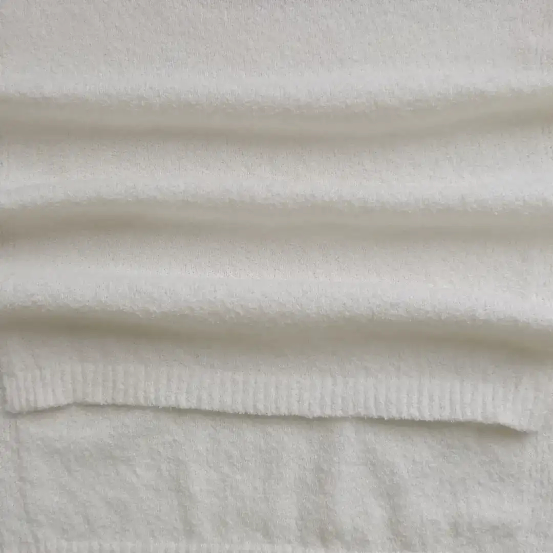 China Yarn for Ladies Vest (Sweater),Men’s Vest (Sweater),Round Neck Pullover (Sweater),Crew Neck Pullover (Sweater),V-Neck Button Up Cardigan (Sweater) Boucle Yarn Fancy Yarn Cotton Nylon White color buy from China wholesaler bulk order at wholesale price free worldwide shipping Alibaba