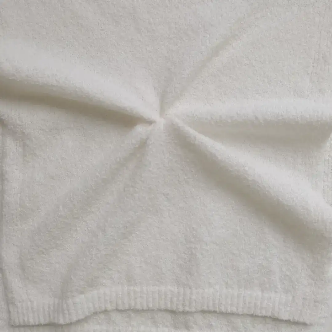 China Yarn for Ladies Vest (Sweater),Men’s Vest (Sweater),Round Neck Pullover (Sweater),Crew Neck Pullover (Sweater),V-Neck Button Up Cardigan (Sweater) Boucle Yarn Fancy Yarn Cotton Nylon White color buy from China wholesaler bulk order at wholesale price free worldwide shipping Alibaba