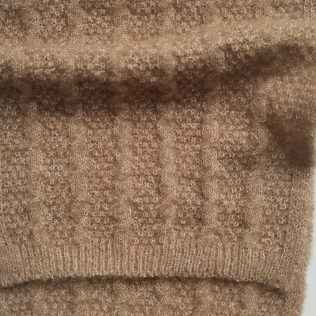 China Yarn for Men’s Vest (Sweater),Open Cardigan (Sweater),Half-Zipper Cardigan (Sweater),Round Neck Pullover (Sweater),Roll Neck Jumper (Sweater) Mossy Yarn Fancy Yarn Acrylic Recycled Polyester Spandex Beige/Grey color buy from China wholesaler bulk order at wholesale price free worldwide shipping Alibaba