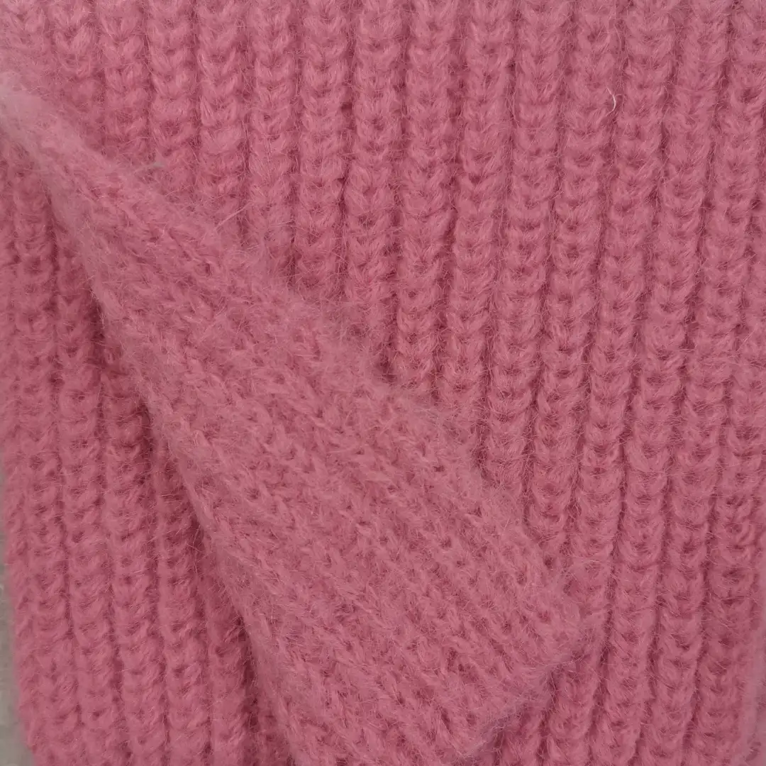 China Yarn for Ladies Vest (Sweater),Open Cardigan (Sweater),Knitted Jacket (Sweater),Round Neck Pullover (Sweater),Kids Crew-Neck Cardigan (Sweater),Roll Neck Jumper (Sweater) Mossy Yarn Fancy Yarn Recycled Polyester Polyester Rose color buy from China wholesaler bulk order at wholesale price free worldwide shipping Alibaba