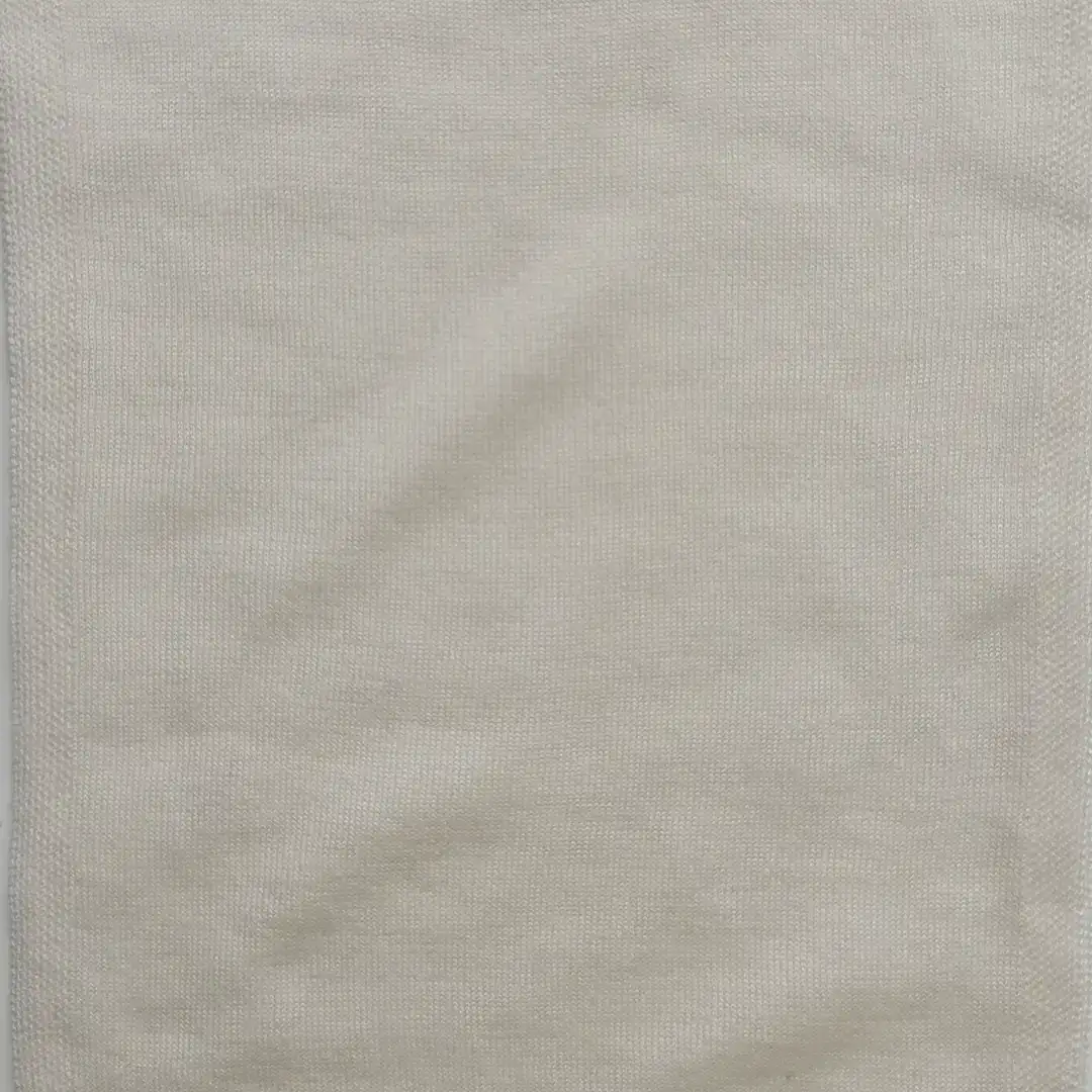 China Yarn for Ladies Vest (Sweater),Open Cardigan (Sweater),Crop Top Pullover (Sweater),Polo T-shirt (Sweater),Kids Crew-Neck Cardigan (Sweater),Roll Neck Jumper (Sweater) Worsted Spun Regular Yarn Silk Cashmere Cream color buy from China wholesaler bulk order at wholesale price free worldwide shipping Alibaba