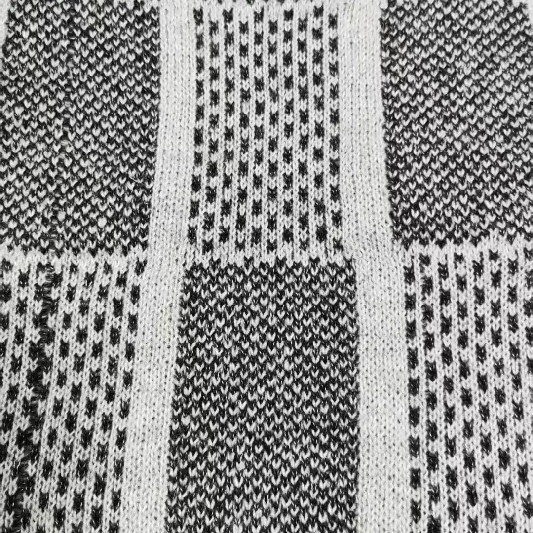 China Yarn for Ladies Vest (Sweater),Men’s Vest (Sweater),Open Cardigan (Sweater),Full-Zipper Cardigan (Sweater),Half-Zipper Cardigan (Sweater),Shirt Half Sleeve Button (Sweater),Round Neck Pullover (Sweater) Mossy Yarn Fancy Yarn Polyester Wool 白色/黑色（white/black） color buy from China wholesaler bulk order at wholesale price free worldwide shipping Alibaba