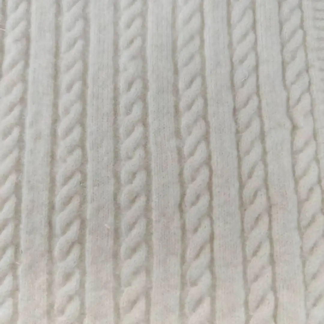 China Yarn for Men’s Vest (Sweater),Open Cardigan (Sweater),Full-Zipper Cardigan (Sweater),Half-Zipper Cardigan (Sweater) Mossy Yarn Fancy Yarn Recycled Polyester Polyester Spandex cream-coloured color buy from China wholesaler bulk order at wholesale price free worldwide shipping Alibaba