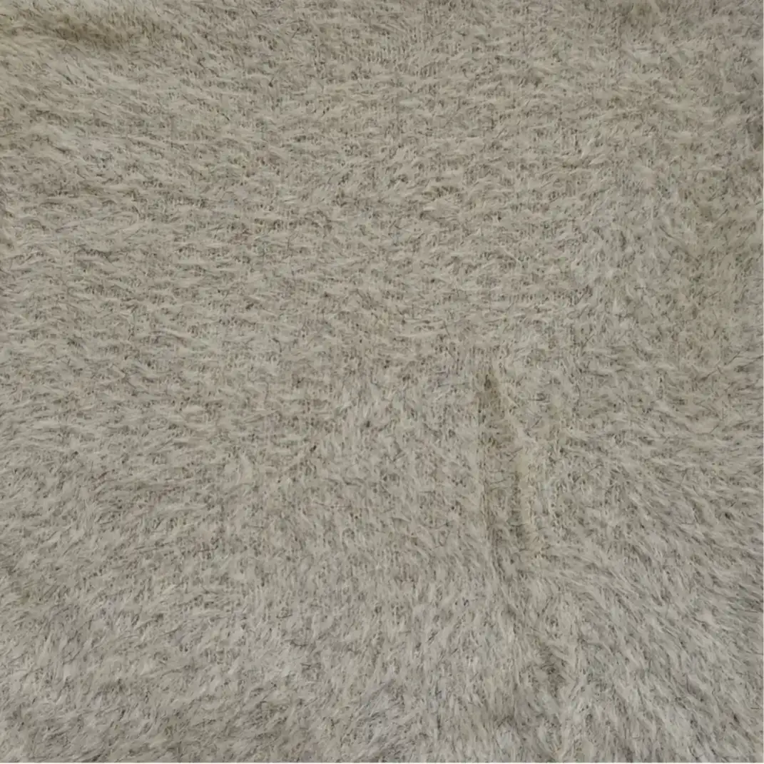 China Yarn for Open Cardigan (Sweater),Full-Zipper Cardigan (Sweater),Round Neck Pullover (Sweater),Crew Neck Pullover (Sweater),Kids Crew-Neck Cardigan (Sweater),U-Neck Cardigan (Sweater) Cat Feather Yarn Fancy Yarn Nylon Lurex Green color buy from China wholesaler bulk order at wholesale price free worldwide shipping Alibaba