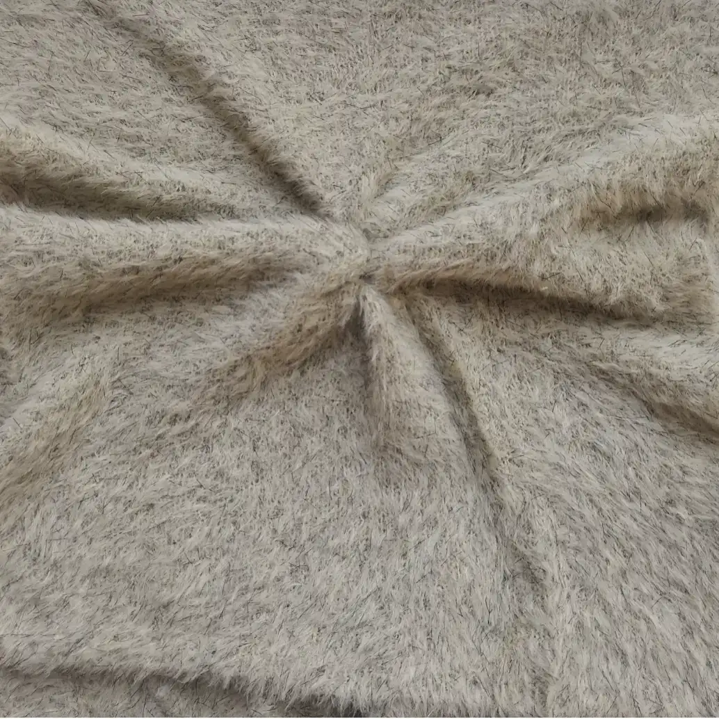 China Yarn for Open Cardigan (Sweater),Full-Zipper Cardigan (Sweater),Round Neck Pullover (Sweater),Crew Neck Pullover (Sweater),Kids Crew-Neck Cardigan (Sweater),U-Neck Cardigan (Sweater) Cat Feather Yarn Fancy Yarn Nylon Lurex Green color buy from China wholesaler bulk order at wholesale price free worldwide shipping Alibaba