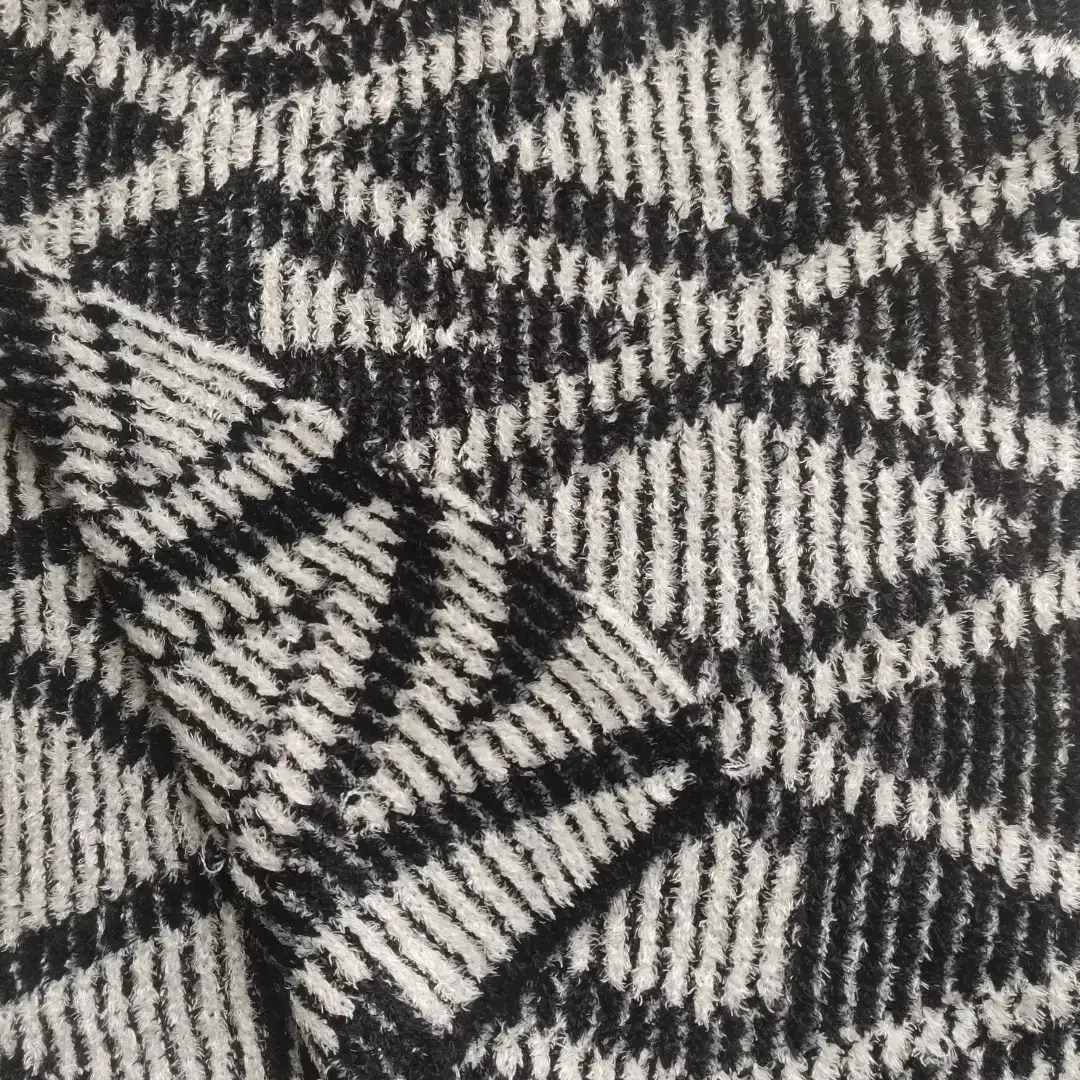 China Yarn for Open Cardigan (Sweater),Round Neck Pullover (Sweater),Crew Neck Pullover (Sweater),Kids Rounded Cardigan (Sweater) Feather Yarn Fancy Yarn Polyester White/Black color buy from China wholesaler bulk order at wholesale price free worldwide shipping Alibaba