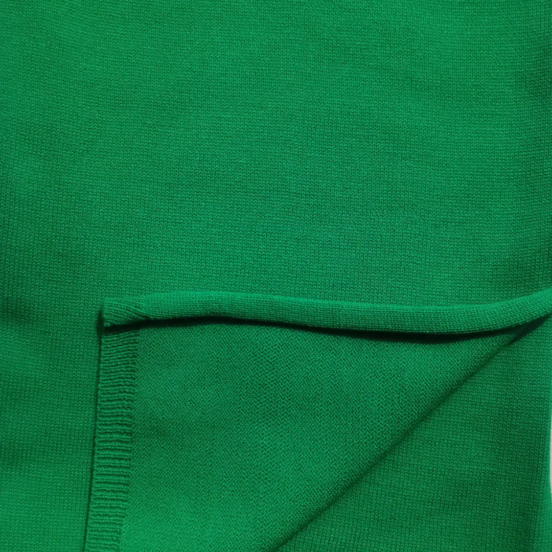 China Yarn for Ladies Vest (Sweater),Open Cardigan (Sweater),Round Neck Pullover (Sweater),Crew Neck Pullover (Sweater),Kids Crew-Neck Cardigan (Sweater),Kids Bow Tie-Front Vest (Sweater),Roll Neck Jumper (Sweater) Core Spun Yarn Regular Yarn Rayon Polyester Green color buy from China wholesaler bulk order at wholesale price free worldwide shipping Alibaba