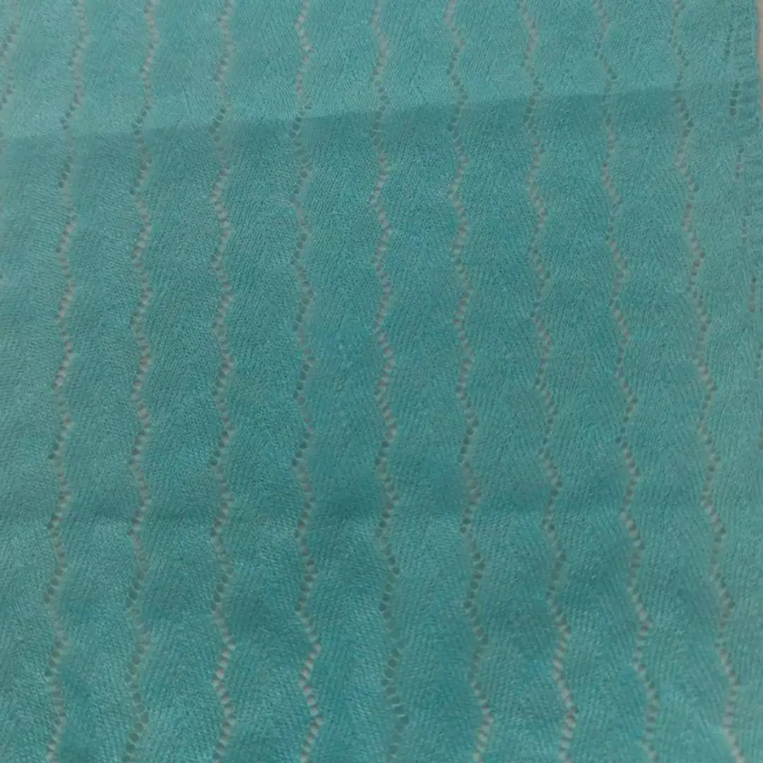 China Yarn for Men’s Vest (Sweater),Full-Zipper Cardigan (Sweater),Shirt Half Sleeve Zipper (Sweater),Knitted Jacket (Sweater),Round Neck Pullover (Sweater) Linen Spun Regular Yarn Viscose Polyester Linen Tiffany Blue color buy from China wholesaler bulk order at wholesale price free worldwide shipping Alibaba