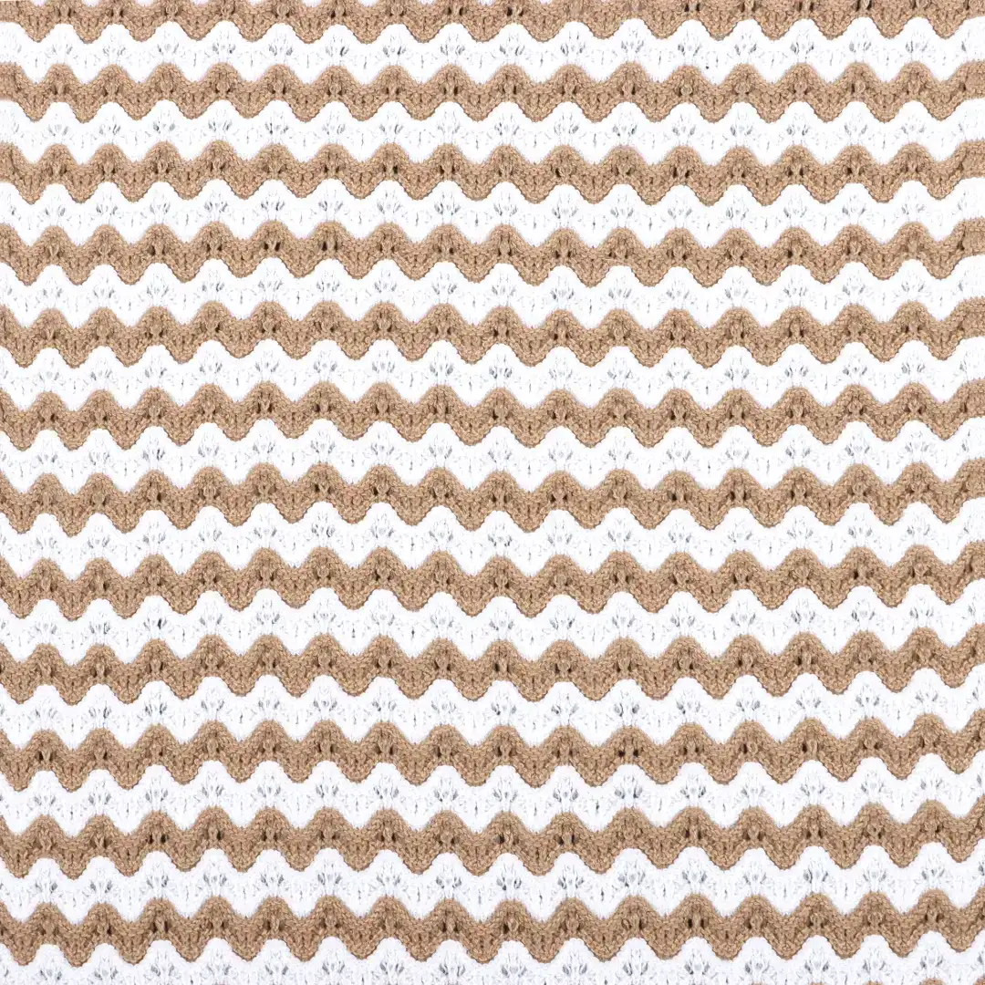 China Yarn for Polo Shirt,Blouse,Crew Neck Pullover (Sweater),Crop Top Pullover (Sweater) Ring Spun Regular Yarn Viscose Nylon white&brown color buy from China wholesaler bulk order at wholesale price free worldwide shipping Alibaba