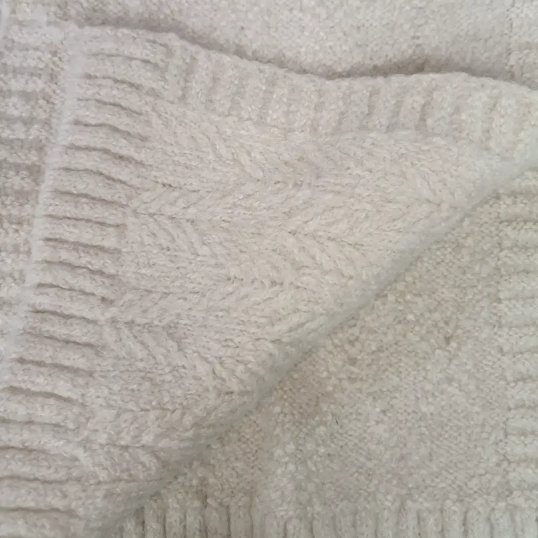 China Yarn for Open Cardigan (Sweater),Full-Zipper Cardigan (Sweater),Half-Zipper Cardigan (Sweater),Shirt Long Sleeve Button (Sweater) Mossy Yarn Fancy Yarn Alpaca Modal Polyester Cotton Spandex creamy white color buy from China wholesaler bulk order at wholesale price free worldwide shipping Alibaba