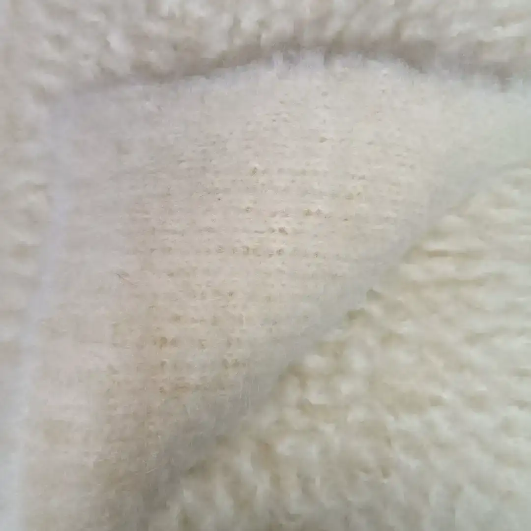 China Yarn for Ladies Vest (Sweater),Men’s Vest (Sweater),Open Cardigan (Sweater),Full-Zipper Cardigan (Sweater),Half-Zipper Cardigan (Sweater),Shirt Long Sleeve Button (Sweater) Boucle Yarn Fancy Yarn Polyester Acrylic Nylon Wool white，Gray color buy from China wholesaler bulk order at wholesale price free worldwide shipping Alibaba