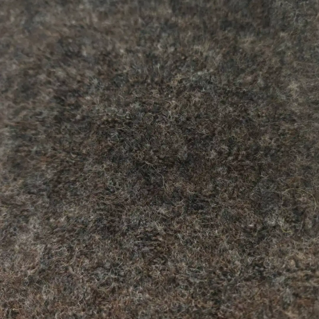 China Yarn for Knitted Jacket (Sweater),Round Neck Pullover (Sweater),Hoodie  (Sweater),Dresses (Pullover) (Sweater),Roll Neck Jumper (Sweater) Mossy Yarn Fancy Yarn Wool Nylon Recycled Polyester Polyester Spandex blue，brown color buy from China wholesaler bulk order at wholesale price free worldwide shipping Alibaba