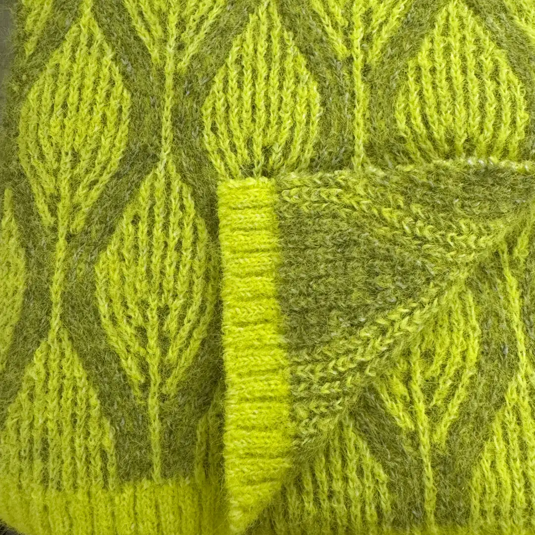 China Yarn for Ladies Vest (Sweater),Men’s Vest (Sweater),Open Cardigan (Sweater),Full-Zipper Cardigan (Sweater),Round Neck Pullover (Sweater),Crew Neck Pullover (Sweater),Crop Top Pullover (Sweater) Mossy Yarn Fancy Yarn Polyester Nylon Wool Spandex Green color buy from China wholesaler bulk order at wholesale price free worldwide shipping Alibaba