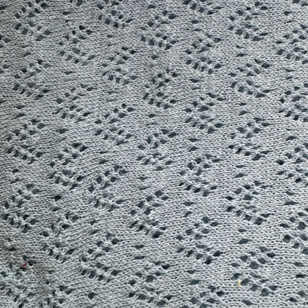 China Yarn for Ladies Vest (Sweater),Men’s Vest (Sweater),Crew Neck Pullover (Sweater),Crop Top Pullover (Sweater),T-shirt (Sweater) Ring Spun Regular Yarn Paper Cotton Polyester Blue color buy from China wholesaler bulk order at wholesale price free worldwide shipping Alibaba