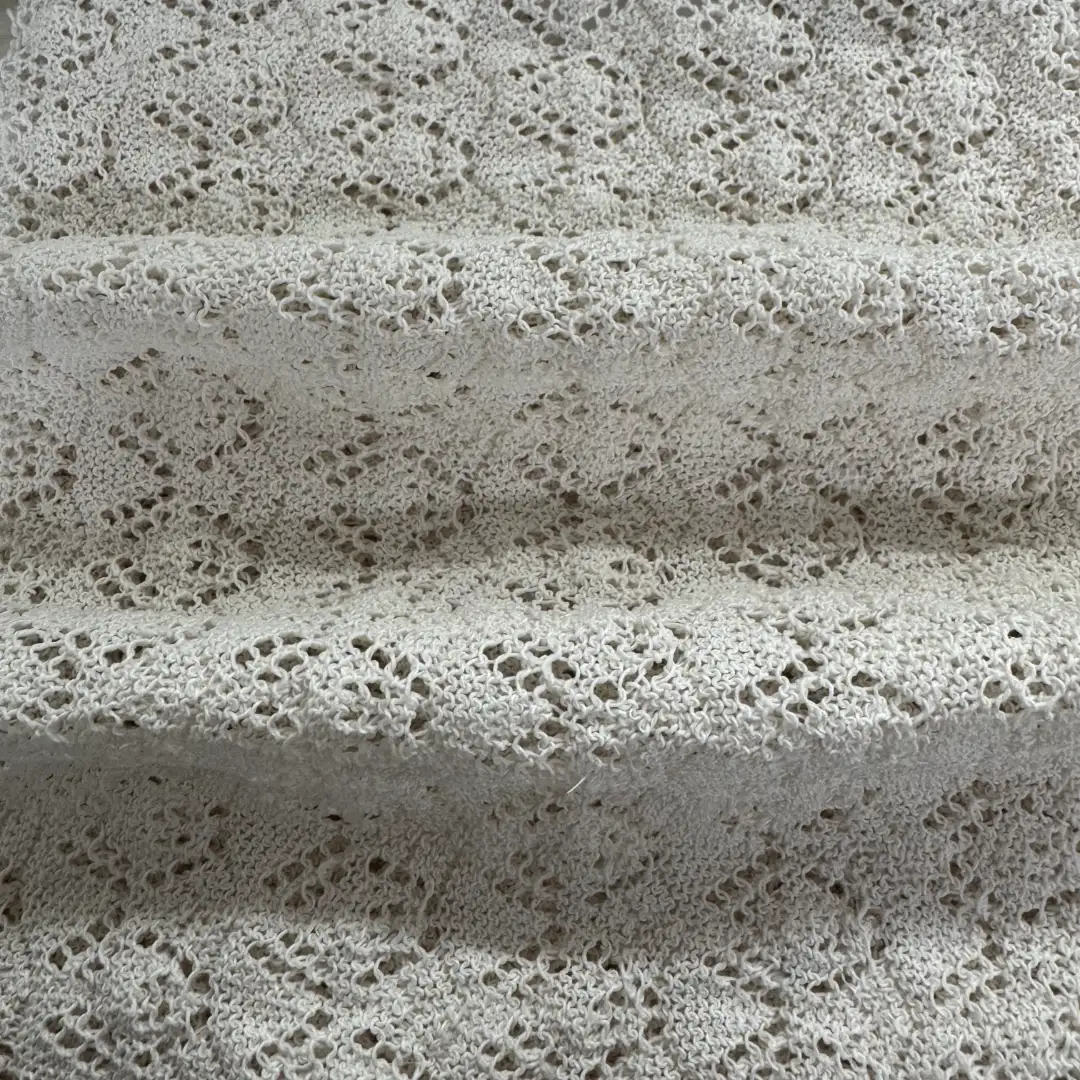 China Yarn for Ladies Vest (Sweater),Men’s Vest (Sweater),Crew Neck Pullover (Sweater),Crop Top Pullover (Sweater),T-shirt (Sweater) Worsted Spun Regular Yarn Paper Polyester Beige color buy from China wholesaler bulk order at wholesale price free worldwide shipping Alibaba