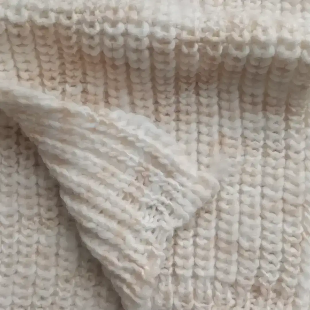 China Yarn for Knitted Jacket (Sweater),Round Neck Pullover (Sweater),Crew Neck Pullover (Sweater),Roll Neck Jumper (Sweater),Kids Bow-Tie Cardigan (Sweater),Kids Rounded Cardigan (Sweater) Roving Yarn Fancy Yarn Acrylic Recycled Polyester Nylon colorful color buy from China wholesaler bulk order at wholesale price free worldwide shipping Alibaba