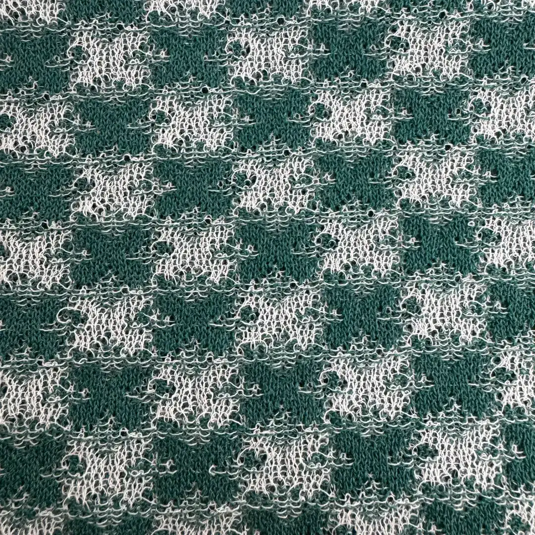 China Yarn for T-shirt (Sweater),Polo T-shirt (Sweater),Hoodie  (Sweater) Semi-Worsted Spun Regular Yarn Polyester Nylon Green,  white color buy from China wholesaler bulk order at wholesale price free worldwide shipping Alibaba