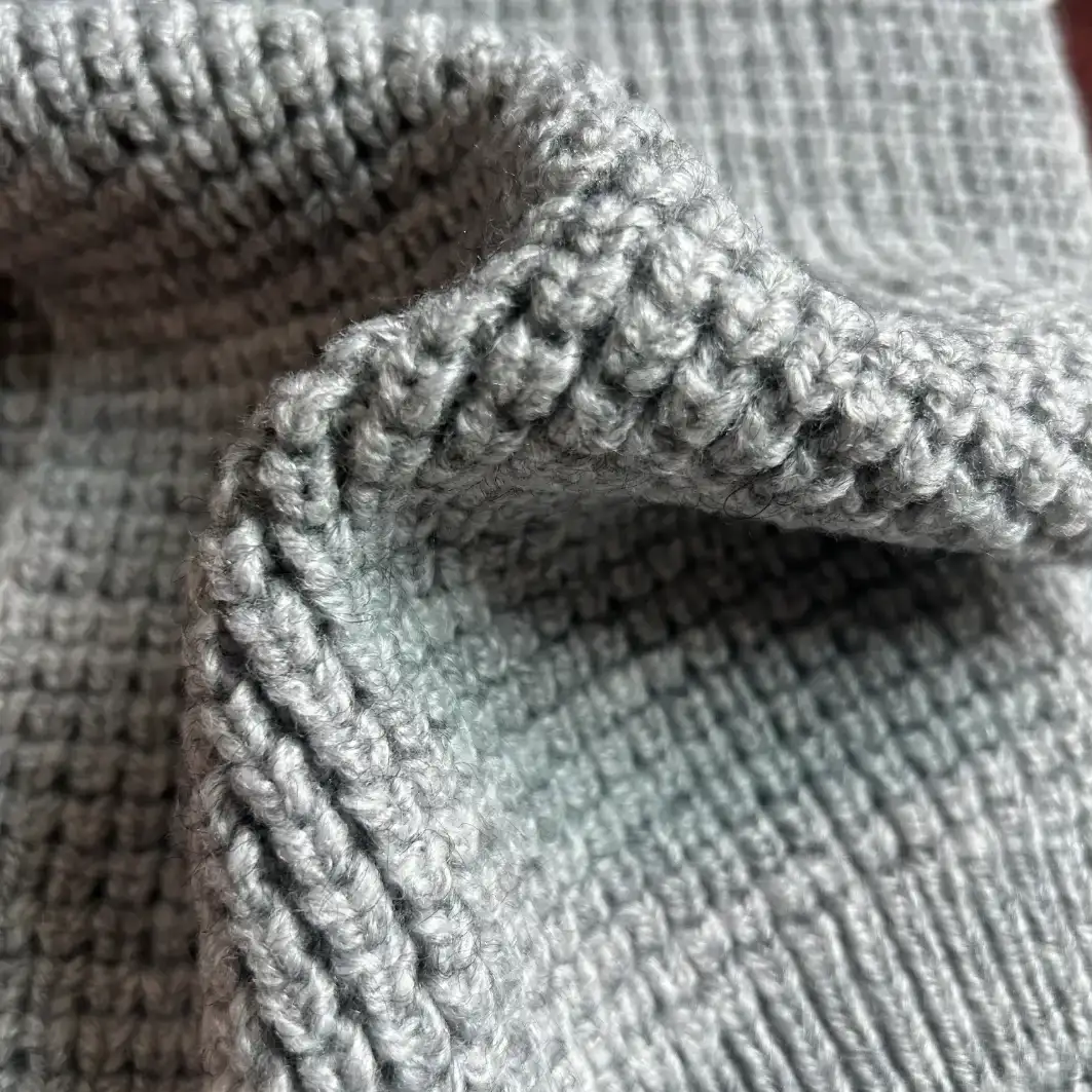 China Yarn for Men’s Vest (Sweater),Open Cardigan (Sweater),Full-Zipper Cardigan (Sweater),Round Neck Pullover (Sweater) Core Spun Yarn Regular Yarn Acrylic Nylon PBT 灰色 color buy from China wholesaler bulk order at wholesale price free worldwide shipping Alibaba