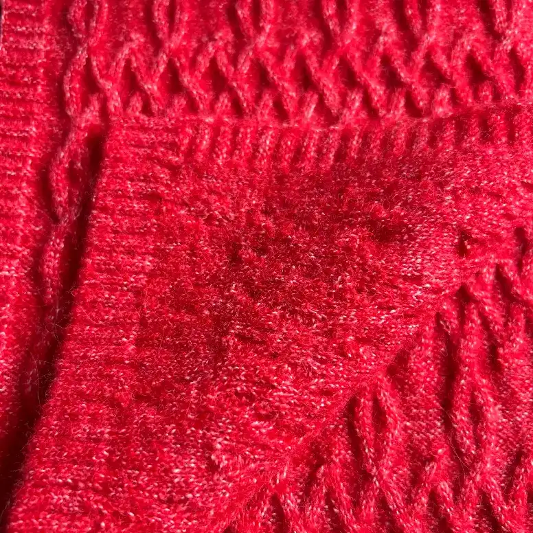 China Yarn for Ladies Vest (Sweater),Open Cardigan (Sweater),Half-Zipper Cardigan (Sweater),Shirt Half Sleeve Zipper (Sweater) Mossy Yarn Fancy Yarn Recycled Polyester Merino Wool Acrylic Nylon Spandex 红色 color buy from China wholesaler bulk order at wholesale price free worldwide shipping Alibaba