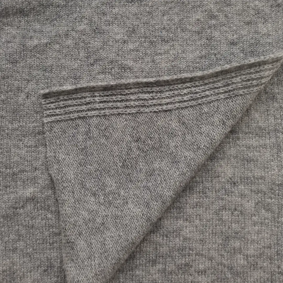China Yarn for Ladies Vest (Sweater),Open Cardigan (Sweater),Full-Zipper Cardigan (Sweater),Knitted Jacket (Sweater),Round Neck Pullover (Sweater),Crew Neck Pullover (Sweater) Woollen Spun Regular Yarn Lambswool Grey Mel color buy from China wholesaler bulk order at wholesale price free worldwide shipping Alibaba