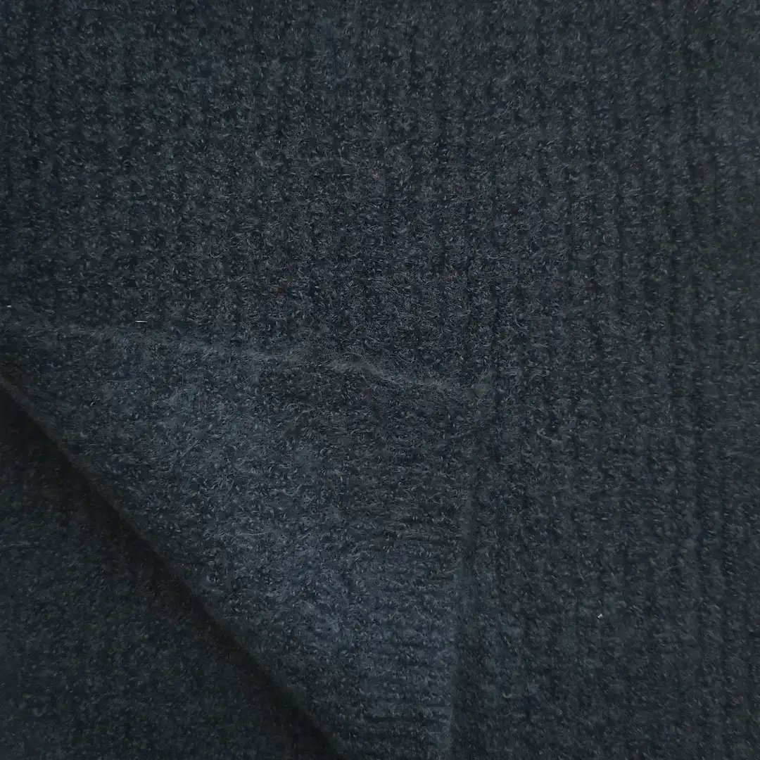 China Yarn for Ladies Vest (Sweater),Men’s Vest (Sweater),Open Cardigan (Sweater),Round Neck Pullover (Sweater),Crew Neck Pullover (Sweater),Kids Crew-Neck Cardigan (Sweater) Mossy Yarn Fancy Yarn Recycled Polyester Acrylic Wool Spandex Dark Green color buy from China wholesaler bulk order at wholesale price free worldwide shipping Alibaba