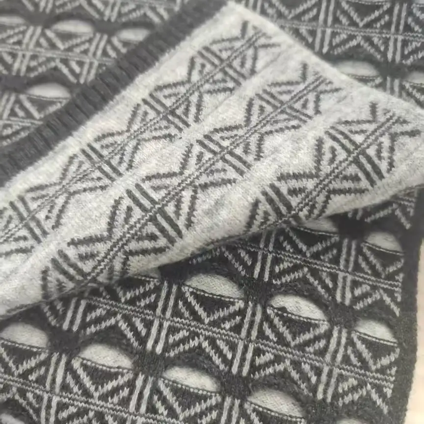 China Yarn for Open Cardigan (Sweater),Full-Zipper Cardigan (Sweater),Half-Zipper Cardigan (Sweater) Mossy Yarn Fancy Yarn Nylon Cotton Wool Spandex Gray color buy from China wholesaler bulk order at wholesale price free worldwide shipping Alibaba