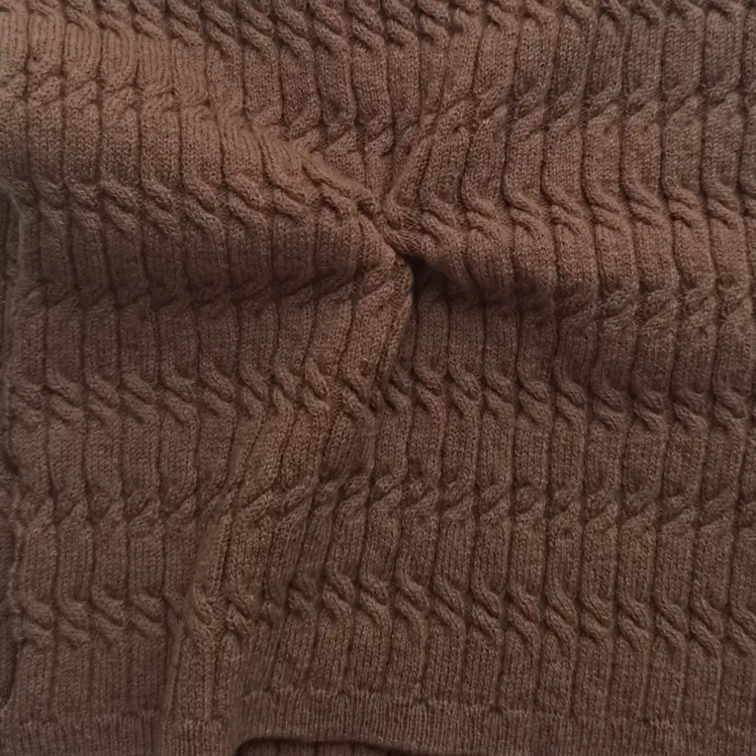 China Yarn for Ladies Vest (Sweater),Men’s Vest (Sweater),Knitted Jacket (Sweater),Round Neck Pullover (Sweater),Crew Neck Pullover (Sweater),Crop Top Pullover (Sweater),Kids Crew-Neck Cardigan (Sweater) Worsted Spun Regular Yarn Wool Nylon Coffee color buy from China wholesaler bulk order at wholesale price free worldwide shipping Alibaba