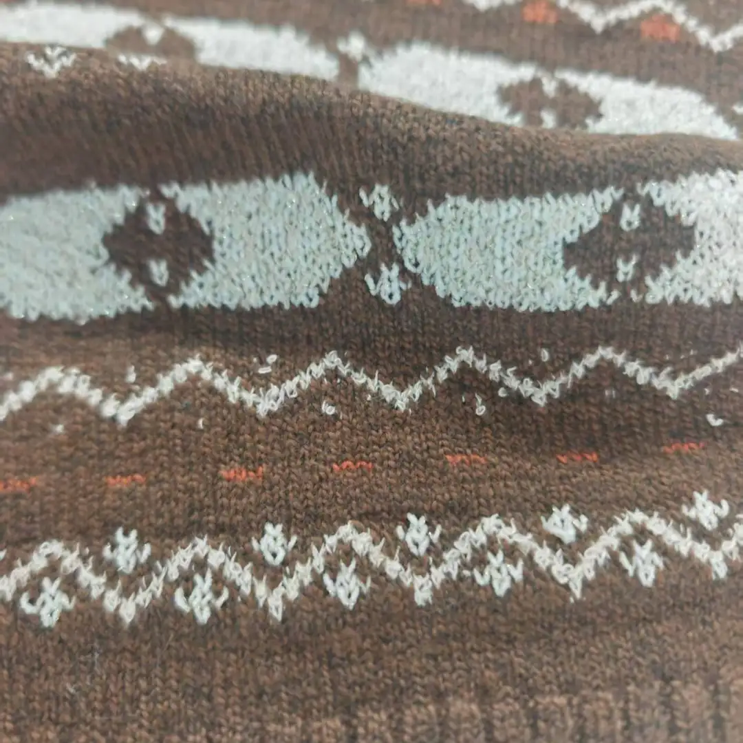 China Yarn for Shirt Long Sleeve Zipper (Sweater),Shirt Half Sleeve Button (Sweater),T-shirt (Sweater),Polo T-shirt (Sweater) Worsted Spun Regular Yarn BCI Cotton Nylon brown，White，Red color buy from China wholesaler bulk order at wholesale price free worldwide shipping Alibaba