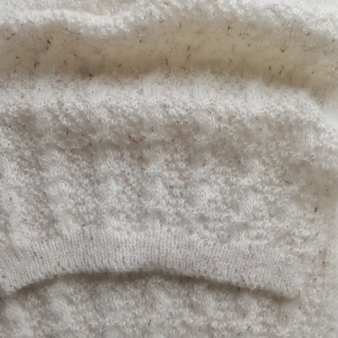 China Yarn for Ladies Vest (Sweater),Men’s Vest (Sweater),Open Cardigan (Sweater),Crew Neck Pullover (Sweater),Kids Crew-Neck Cardigan (Sweater),Roll Neck Jumper (Sweater) Mossy Yarn Fancy Yarn Acrylic Polyester Cream color buy from China wholesaler bulk order at wholesale price free worldwide shipping Alibaba