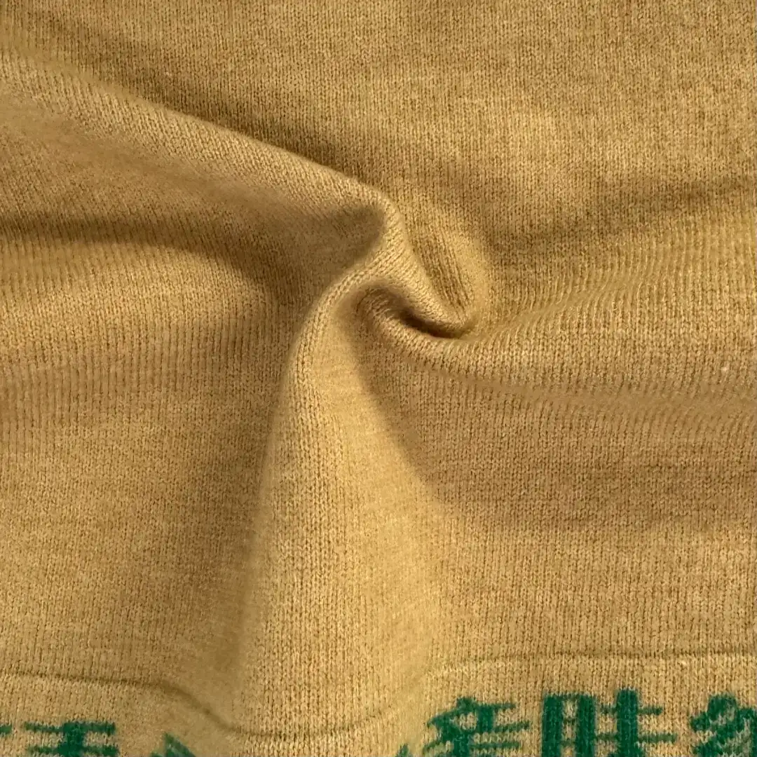 China Yarn for Ladies Vest (Sweater),Men’s Vest (Sweater),Open Cardigan (Sweater),Crew Neck Pullover (Sweater),Crop Top Pullover (Sweater),Hoodie  (Sweater) Mossy Yarn Fancy Yarn Polyester Nylon Cotton Wool Silk Camel White Green color buy from China wholesaler bulk order at wholesale price free worldwide shipping Alibaba