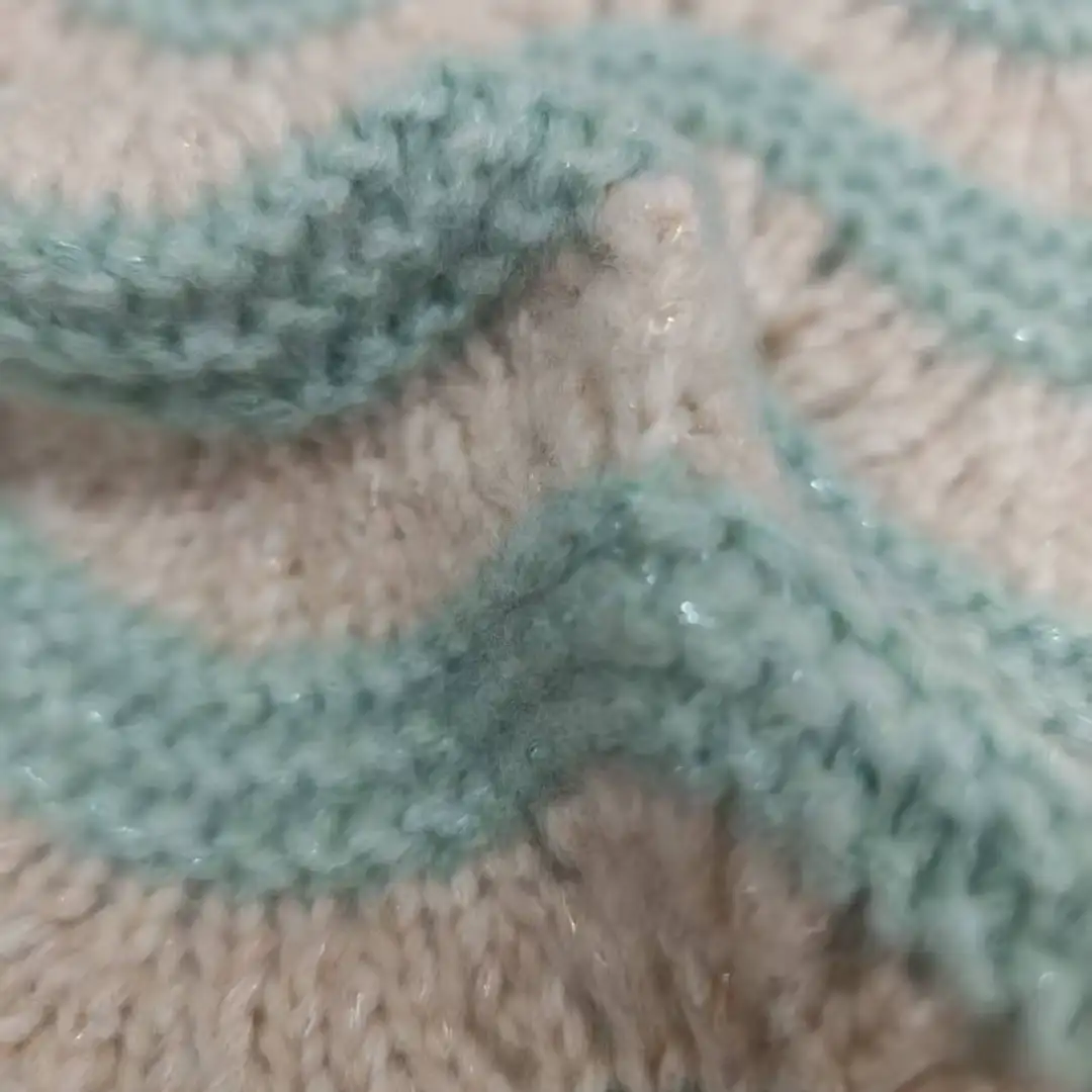 China Yarn for Full-Zipper Cardigan (Sweater),Half-Zipper Cardigan (Sweater),Shirt Long Sleeve Button (Sweater),Shirt Long Sleeve Zipper (Sweater) Air Spun Yarn Fancy Yarn Acrylic Recycled Polyester Lurex green，cream-coloured color buy from China wholesaler bulk order at wholesale price free worldwide shipping Alibaba