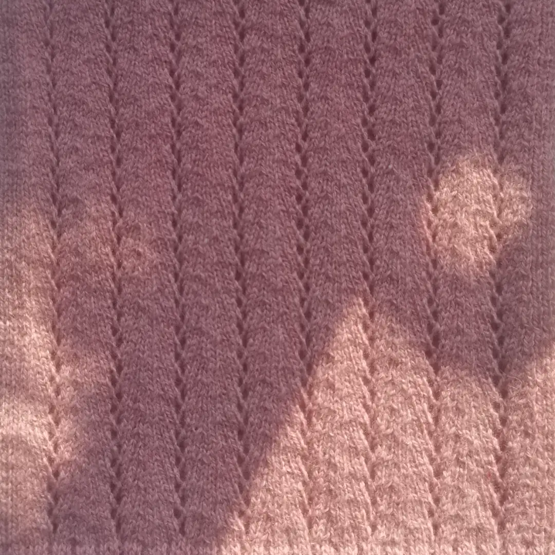 China Yarn for Ladies Vest (Sweater),Open Cardigan (Sweater),Knitted Jacket (Sweater),Round Neck Pullover (Sweater) Woollen Spun Regular Yarn Wool Rayon Nylon Cashmere Dark Pink Mel color buy from China wholesaler bulk order at wholesale price free worldwide shipping Alibaba