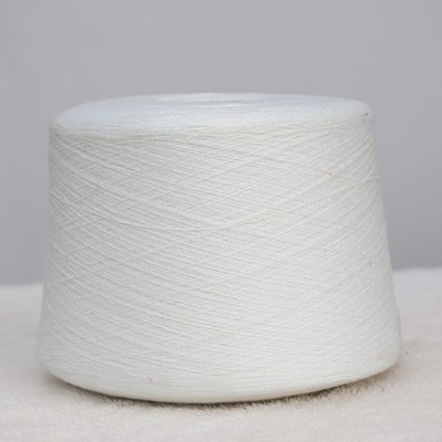 Mossy Yarn 55%Recycled Polyester 42%Polyester 3%Spandex 1/13SNm White