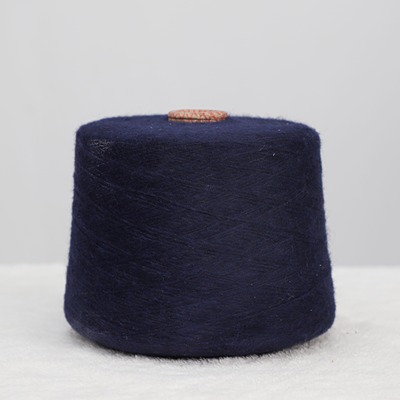 Air Spun Yarn 55%Recycled Polyester 26%Polyester 7%Acrylic 7%Nylon 5%Wool 1/6SNm Navy