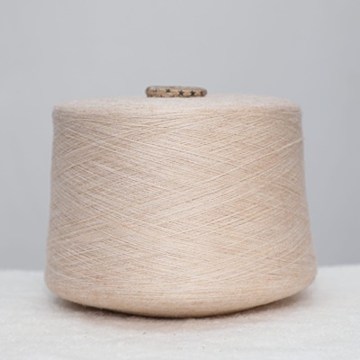 Core Spun Yarn 62%Acrylic 11%Nylon 27%PBT 2/28SNe Flower Rice