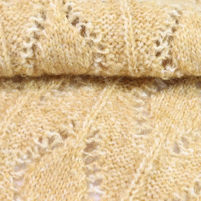 Mossy Yarn 52%Recycled Polyester 41%Acrylic 4%Wool 3%Spandex 1/14.5SNm Light Brown