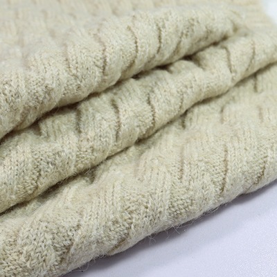 Mossy Yarn 42%Acrylic 30%Recycled Polyester 28%Nylon 1/11SNm Beige