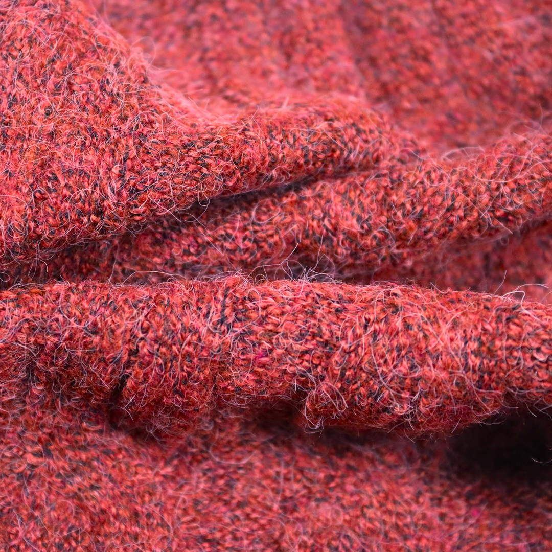 Mossy Yarn 90%Recycled Polyester 7%Nylon 3%Spandex 1/13SNe Red