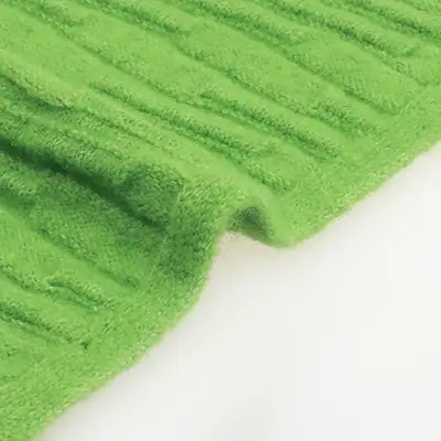 Mossy Yarn 42%Polyester 37%Recycled Polyester 13%Acrylic 5%Wool 3%Spandex 1/13SNm green