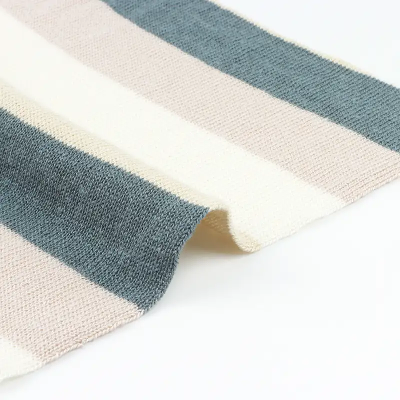 China Yarn for Open Cardigan (Sweater),Hoodie  (Sweater),Round Neck Pullover (Sweater) Semi-Worsted Spun Regular Yarn Eco Vero Viscose Linen Nylon green color buy from China wholesaler bulk order at wholesale price free worldwide shipping Alibaba