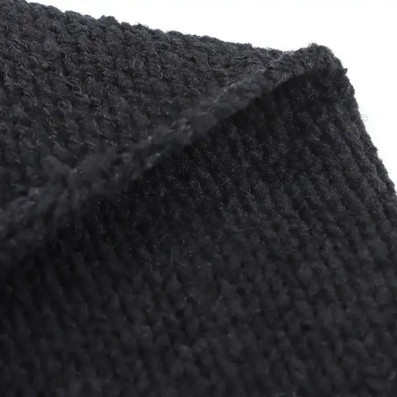 China Yarn for Crop Top Pullover (Sweater),Dresses (Cardigan Open) (Sweater) Shiny Chenille Fancy Yarn Polyester black color buy from China wholesaler bulk order at wholesale price free worldwide shipping Alibaba