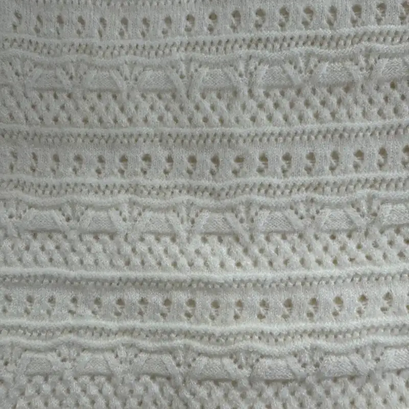 China Yarn for Open Cardigan (Sweater),Half-Zipper Cardigan (Sweater),Crop Top Pullover (Sweater),Polo T-shirt (Sweater),Tie-Front Top (Sweater) Core Spun Yarn Regular Yarn Polyester Nylon pink/Red color buy from China wholesaler bulk order at wholesale price free worldwide shipping Alibaba