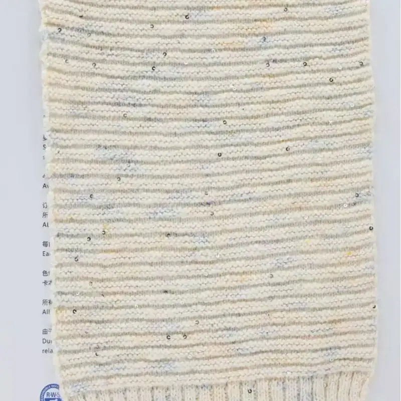 China Yarn for Ladies Vest (Sweater),Men’s Vest (Sweater),Open Cardigan (Sweater),Full-Zipper Cardigan (Sweater),Half-Zipper Cardigan (Sweater),Shirt Long Sleeve Button (Sweater) Lurex Lurex Rayon Metallic Gold 18 color buy from China wholesaler bulk order at wholesale price free worldwide shipping Alibaba