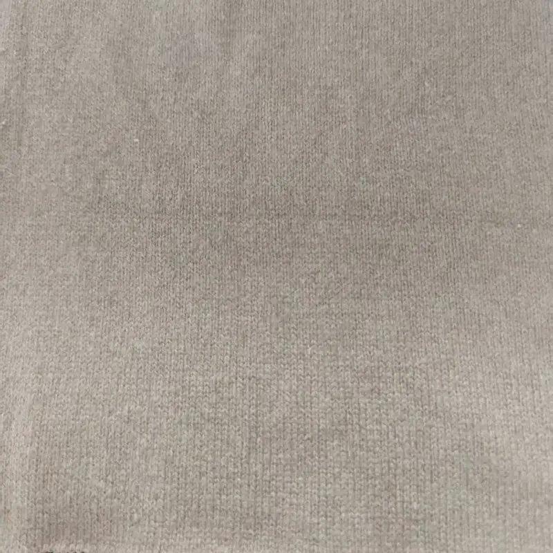 China Yarn for Open Cardigan (Sweater),Full-Zipper Cardigan (Sweater),Half-Zipper Cardigan (Sweater) Woollen Spun Regular Yarn Wool Acrylic Green color buy from China wholesaler bulk order at wholesale price free worldwide shipping Alibaba