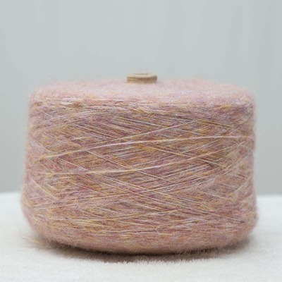 Mossy Yarn 53%Acrylic21%Polyester 16%Nylon 10%Wool 1/3.6SNm Purple